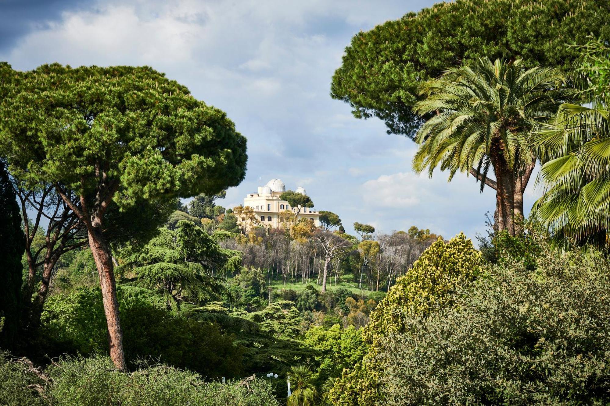 Rome Cavalieri, A Waldorf Astoria Hotel Exterior photo